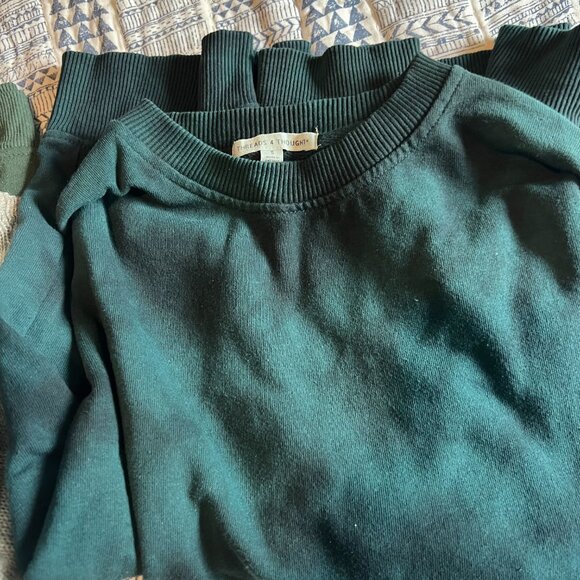 Sweaters on Sale - Picture 4 of 5